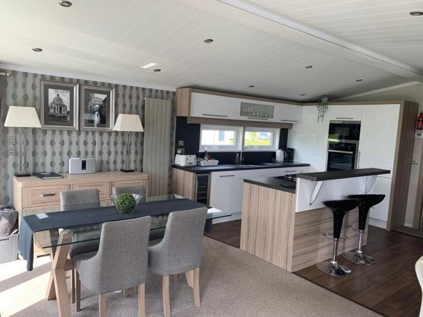 Muscovy Lodge With Hot Tub At Tattershall Lakes Country Park מראה חיצוני תמונה